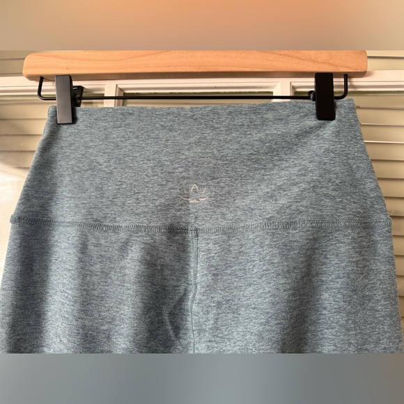 Beyond Yoga Blue Space dye take me higher long legging Pure Barre Size L - Picture 10 of 12